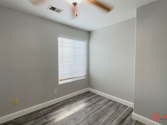 5th image of 3609 Villa Lante St