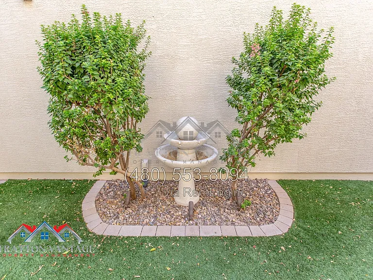 4467 E Remington Dr — Photo 44
