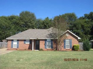 97 Mossey Ln, Millbrook, AL 36054