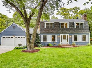 13605 Krestwood Dr, Burnsville, MN 55337