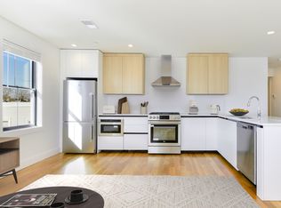 330 E 8th St #1, Boston, MA 02127