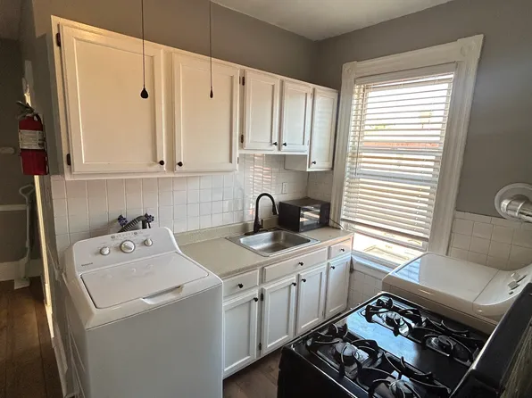 (undisclosed Address), Hartford, CT 06106