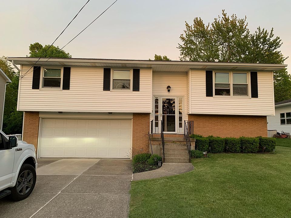 1st image of 3767 Lynn Dr