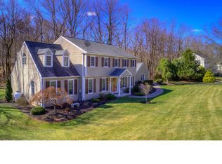 4355 Angus Cir, Doylestown, PA 18902