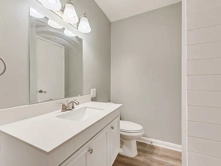 5010 Wildbriar Dr — Photo 17