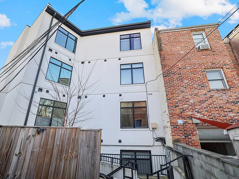 1220 Potomac Ave SE #3 — Photo 24