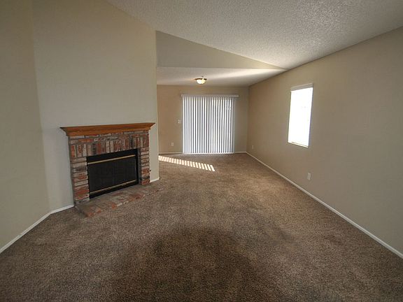 4th image of 13554 Laramie Ct