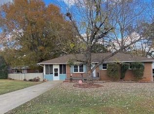 501 Dixie Dr, Anderson, SC 29624