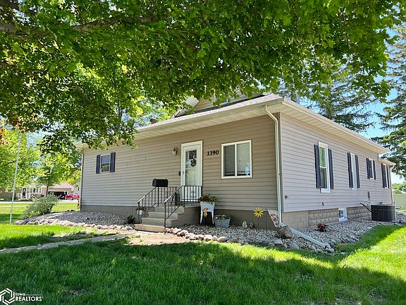 2nd image of 1390 State St