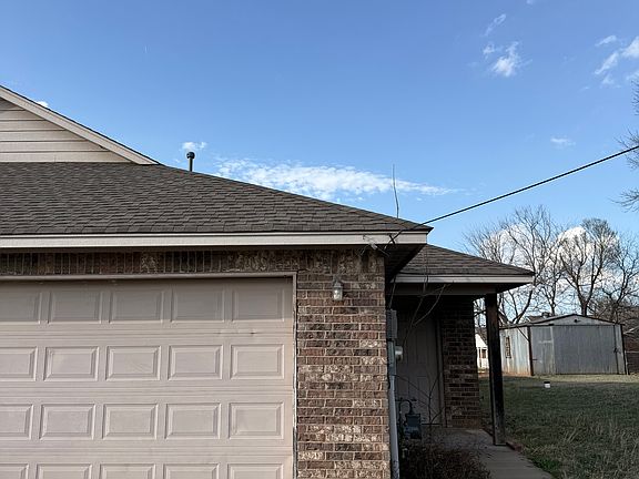 2nd image of 2708 W Oklahoma Ave