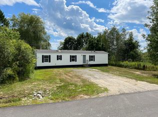 35 Union St, Searsport, ME 04974