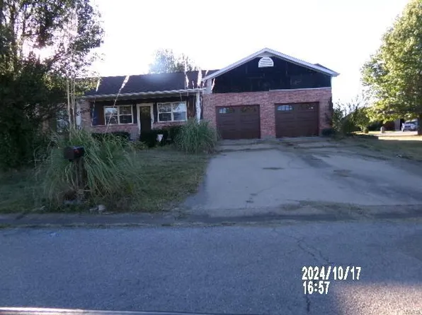 122 Maple Ln, Bourbon, MO 65441