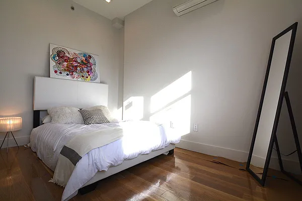 Rented by Hagstrom Management Inc | media 4