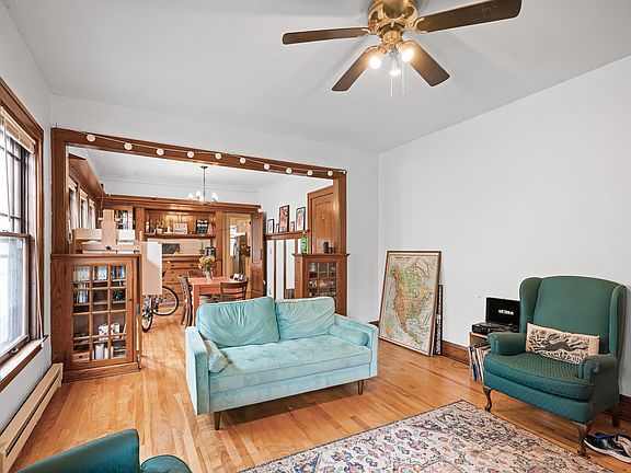 3rd image of 3535 Lyndale Ave S APT 4