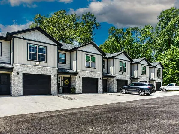 The Woods Townhomes