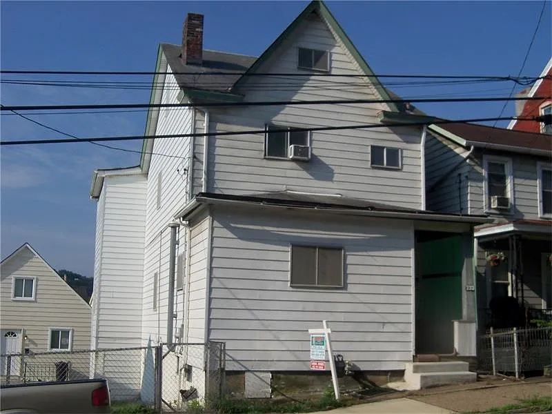 733 Boquet St photo 1