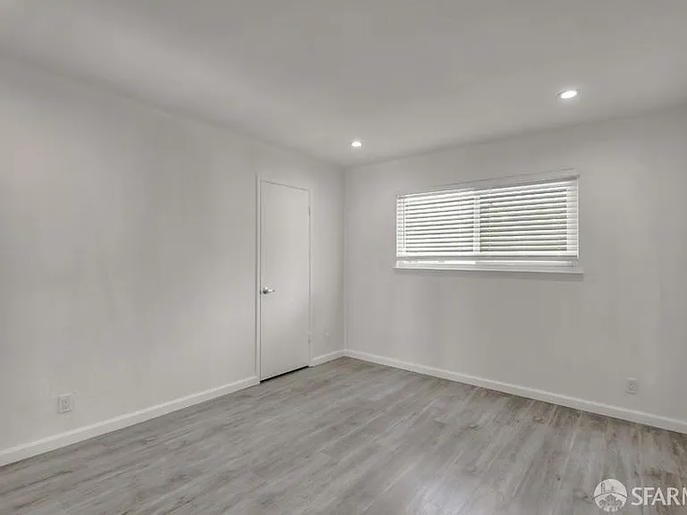 46728 Crawford St #17 — Photo 16