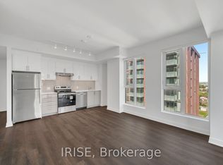 3030 Pharmacy Ave #1305, Toronto, ON M1W 1H8