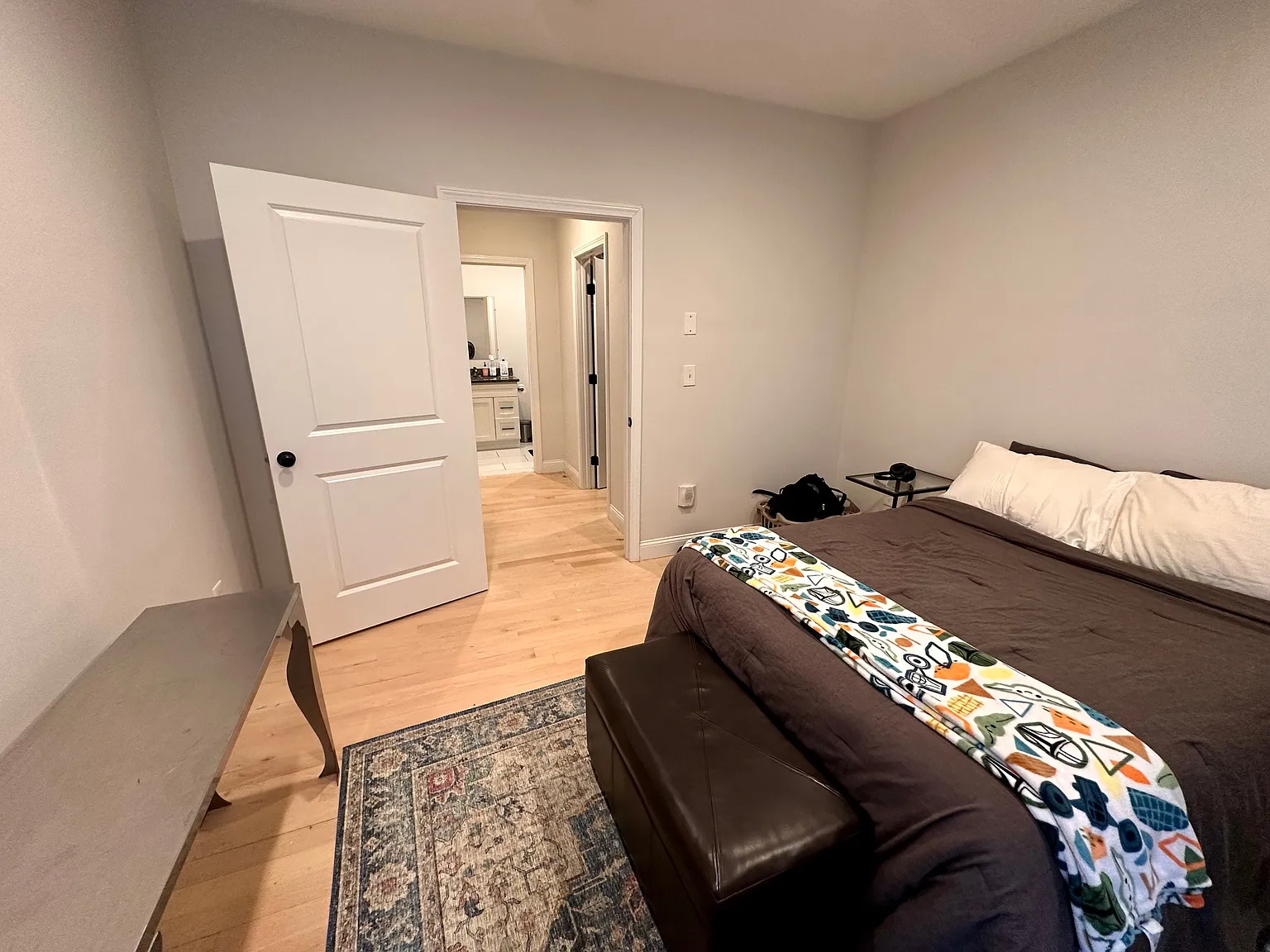 2 bed, 2.0 bath, 1000 sqft, $3,150 — Photo 4