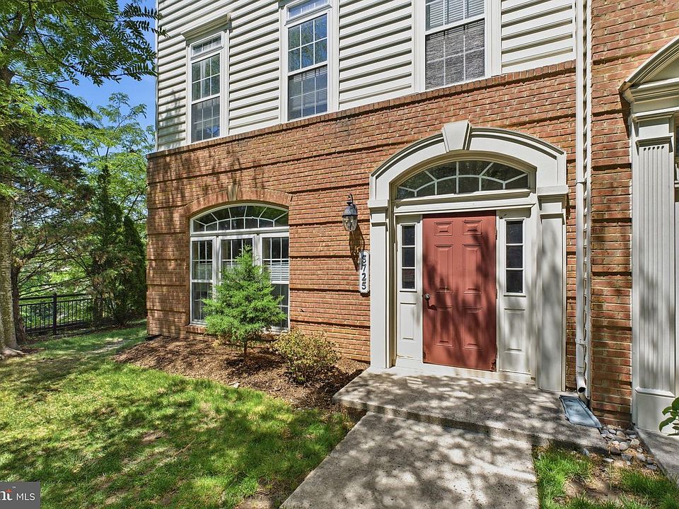 1st image of 5725 Callcott Way #B