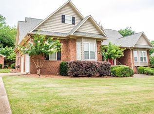 11 Royal Troon Dr, Anniston, AL 36207