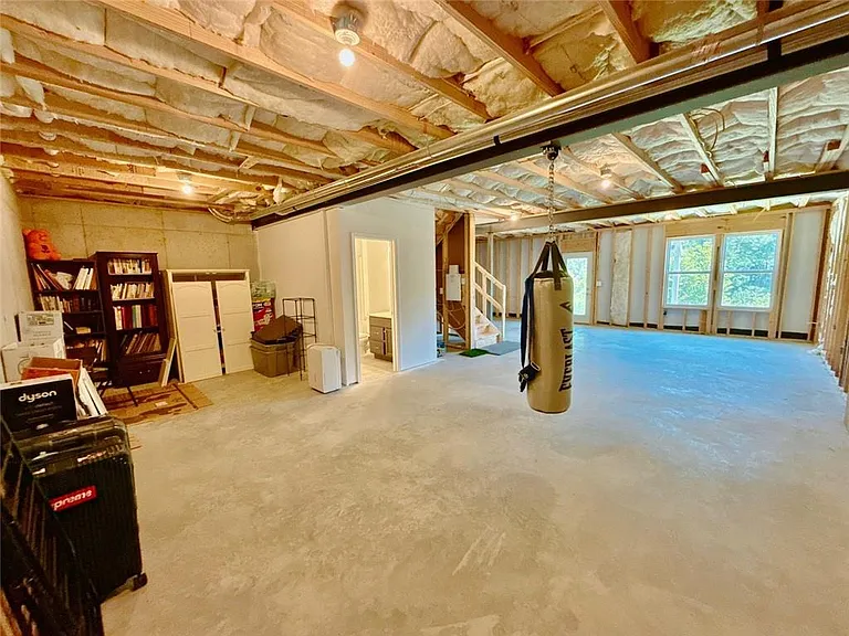 1810 Primrose Park Rd — Photo 28