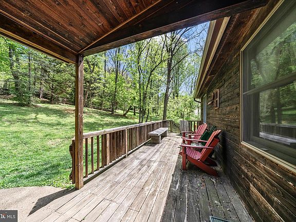 4th image of 20807 Townsend Rd
