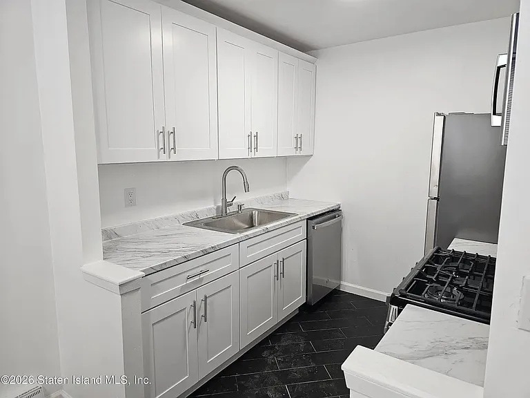 50 Belair Rd — Photo 7
