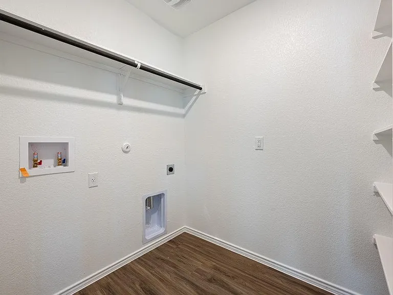 3210 Dusted Daisy St — Photo 12