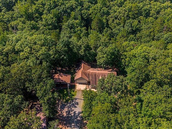 4th image of 1708 Riverview Dr