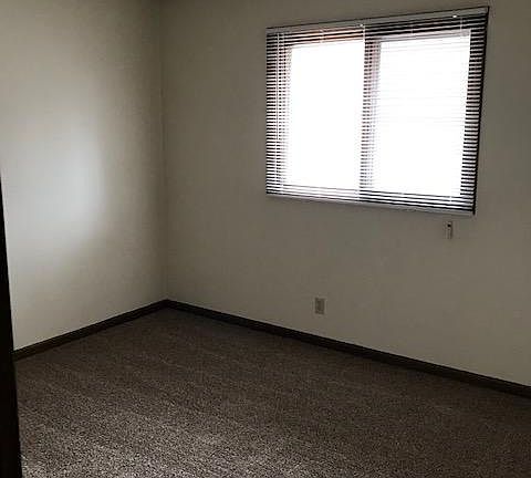 4th image of 4010 S 17th St APT 15