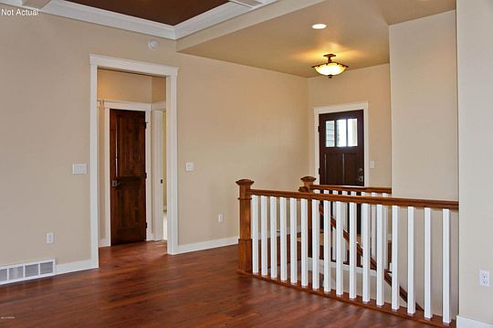 2nd image of 2611 Pyle Ln E
