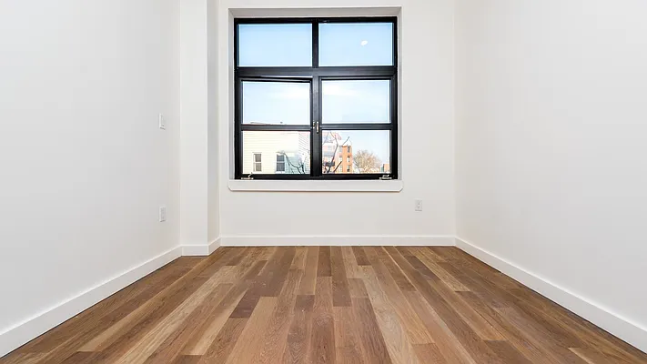 Rented by Nooklyn NYC LLC | media 42