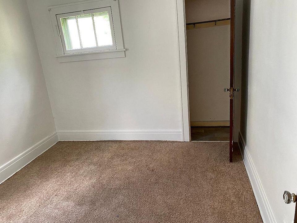 1st image of 189 Millicent Ave