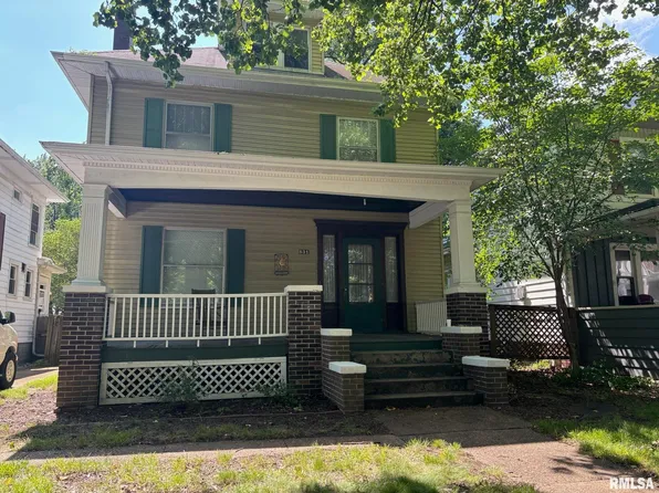 831 S Glenwood Ave, Springfield, IL 62704
