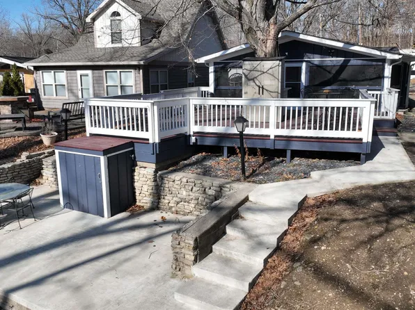 12386 W Crest Dr, Monticello, IN 47960