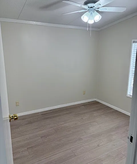 104 Lonesome Ln — Photo 31