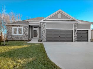 9439 N Belton Ave, Kansas City, MO 64154