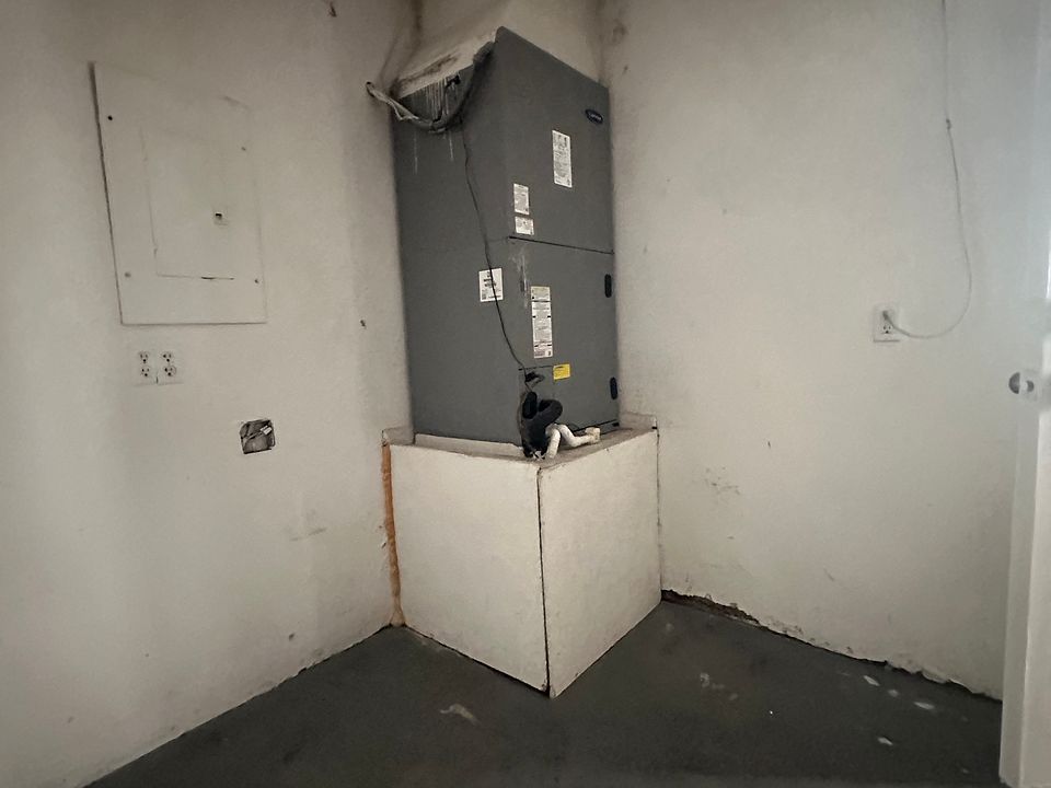 1st image of 12511 Illinois Woods Ln