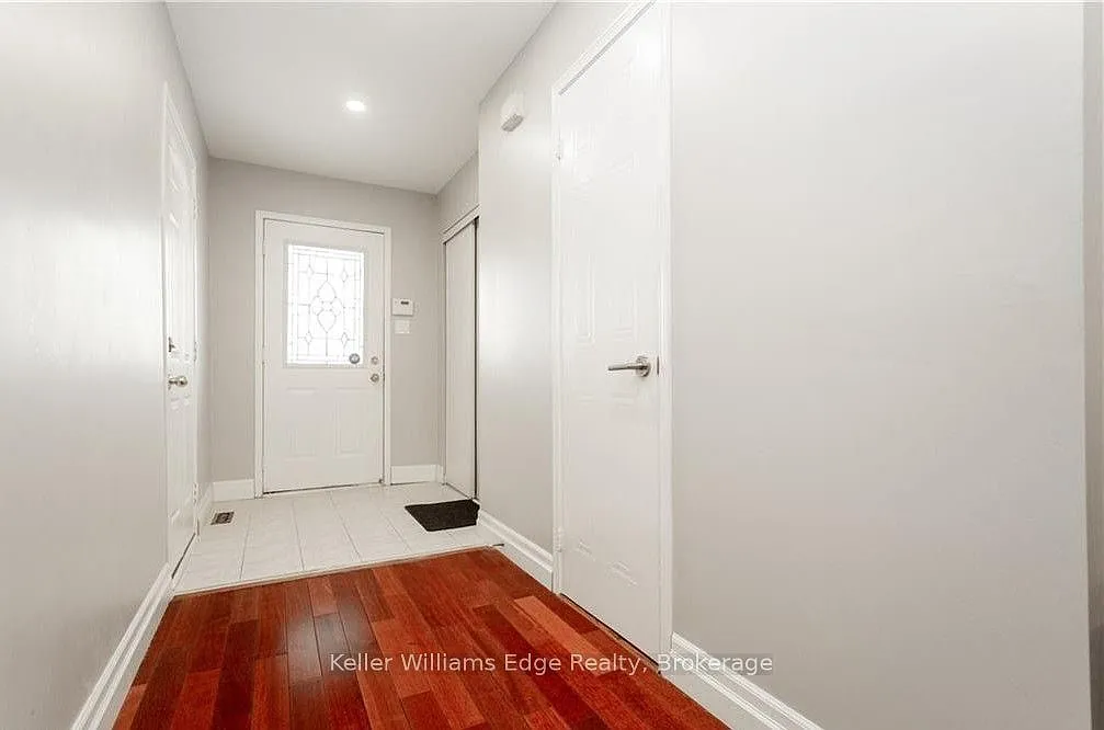 3 bed, $3,200 — Photo 2
