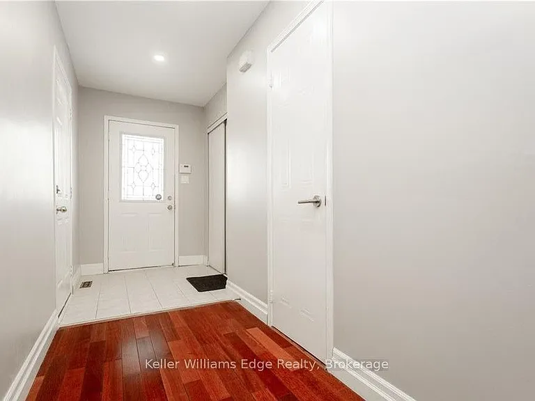 2920 Headon Forest Dr #32 — Photo 2