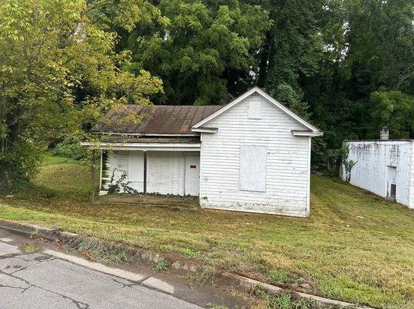 602 S Memorial Blvd, Martinsville, VA 24112