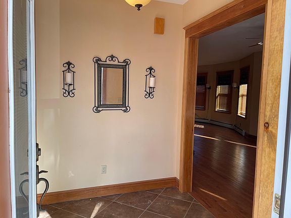 2nd image of 136 S 3rd Ave #1