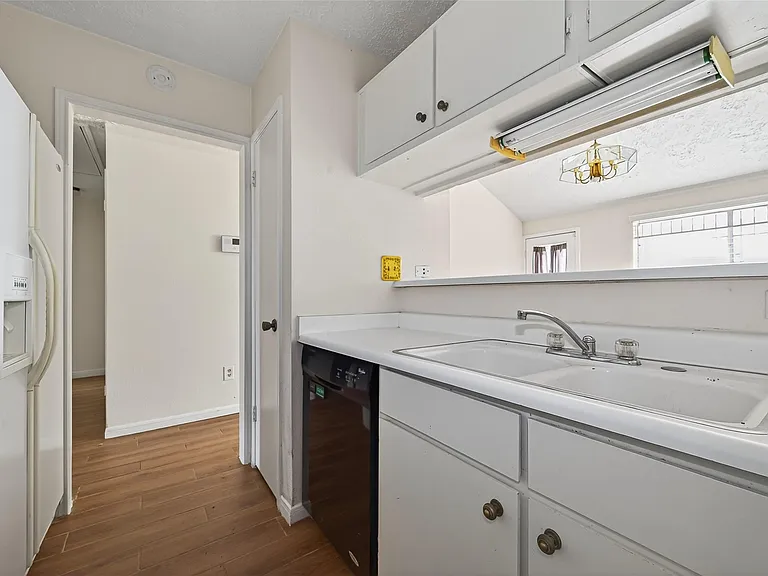 10913 Bexley Dr #913 — Photo 17