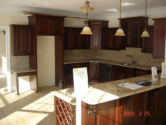Huge cherry kitchen
