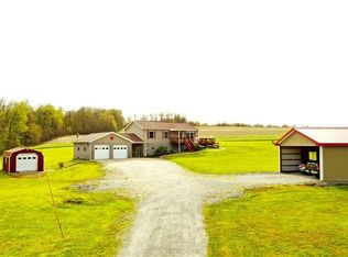 193 Crowe Rd, Acme, PA 15610