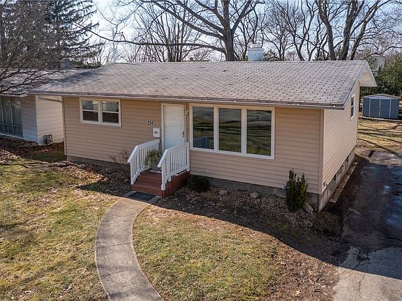 2nd image of 224 Greenwood Dr