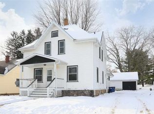 815 N Main St, Marion, WI 54950