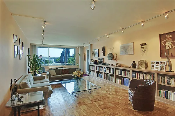 Sold by Corcoran | media 16