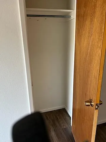 1 bed, 950 sqft, $1,050 — Photo 4
